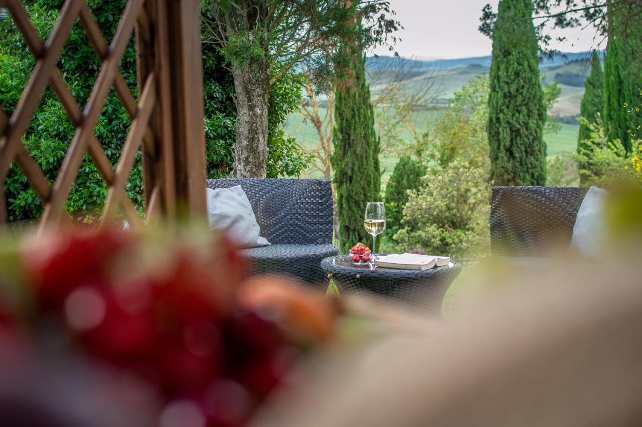 Tuscany Balcony: Crete Senesi Casetta Exterior photo
