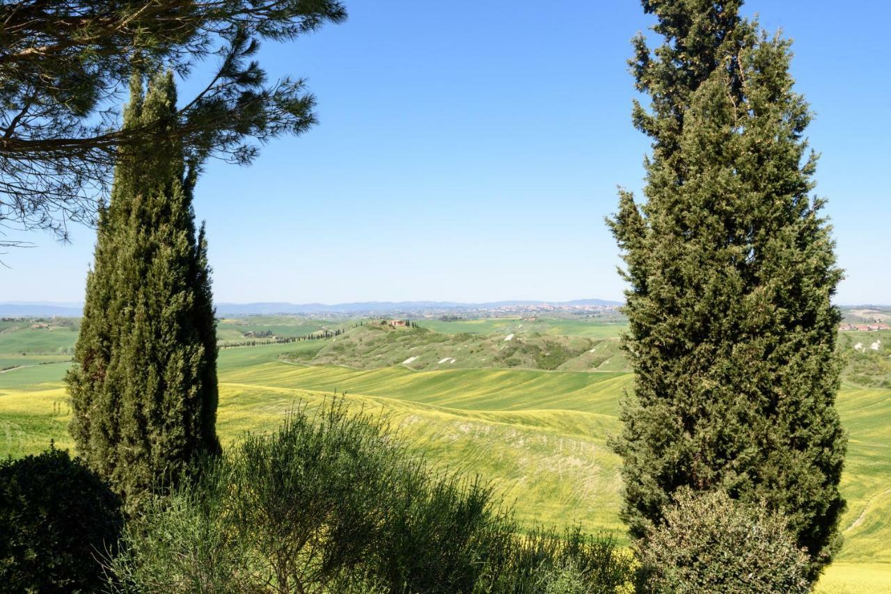 Tuscany Balcony: Crete Senesi Casetta Exterior photo